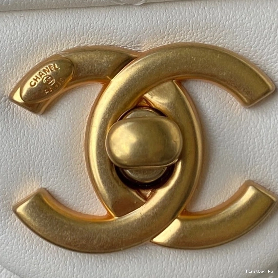 First Bag Ru BAG FLAP CHANEL 0731